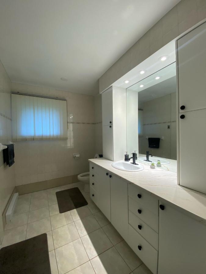 Private Room Lakeview House- Westmount Moncton Luaran gambar
